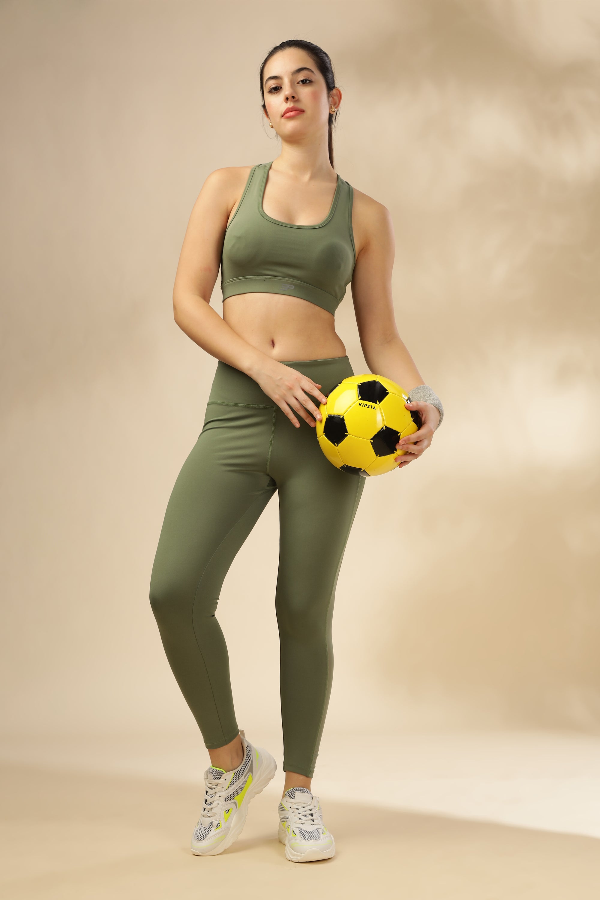 Set Of 2 Mint Green Sports Bra-Legging Set For Women