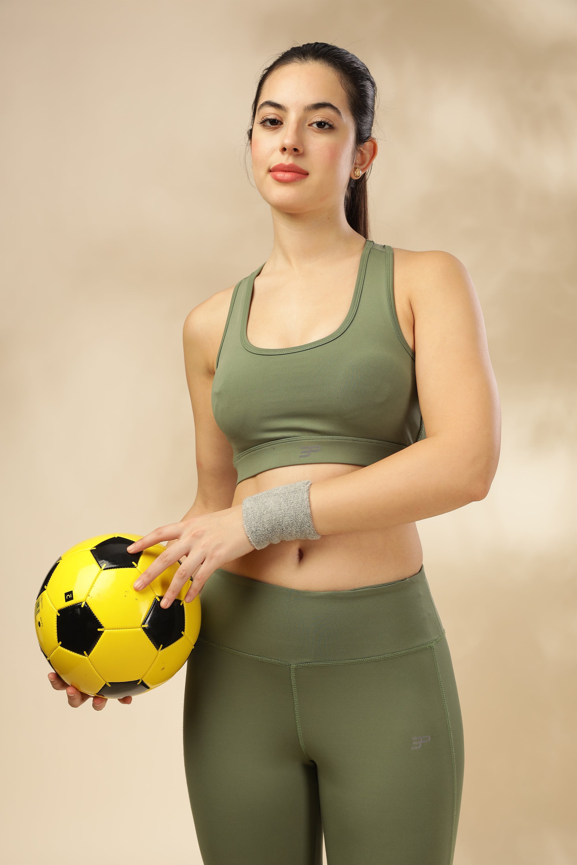 Set Of 2 Mint Green Sports Bra-Legging Set For Women