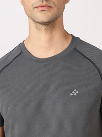 Men's Texture Raglan Activ Tee