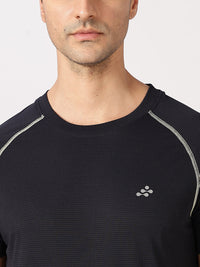 Men's Texture Raglan Activ Tee